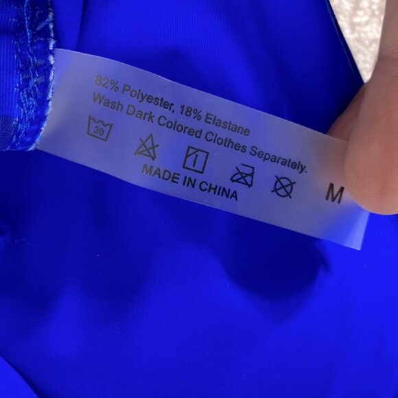 5/$25 Blue Leopard Print String Bikini Set M - Picture 6 of 12